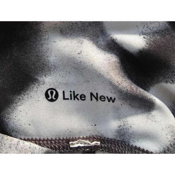 Lululemon Train Times 7/8 Pant 25" | Blush Blossom| Size 6 Like New - Picture 4 of 10